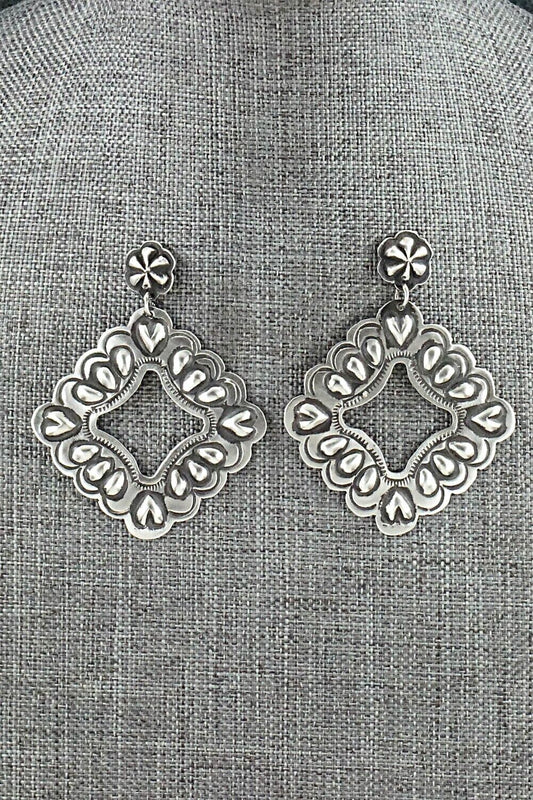 Sterling Silver Earrings - Lane Tahe