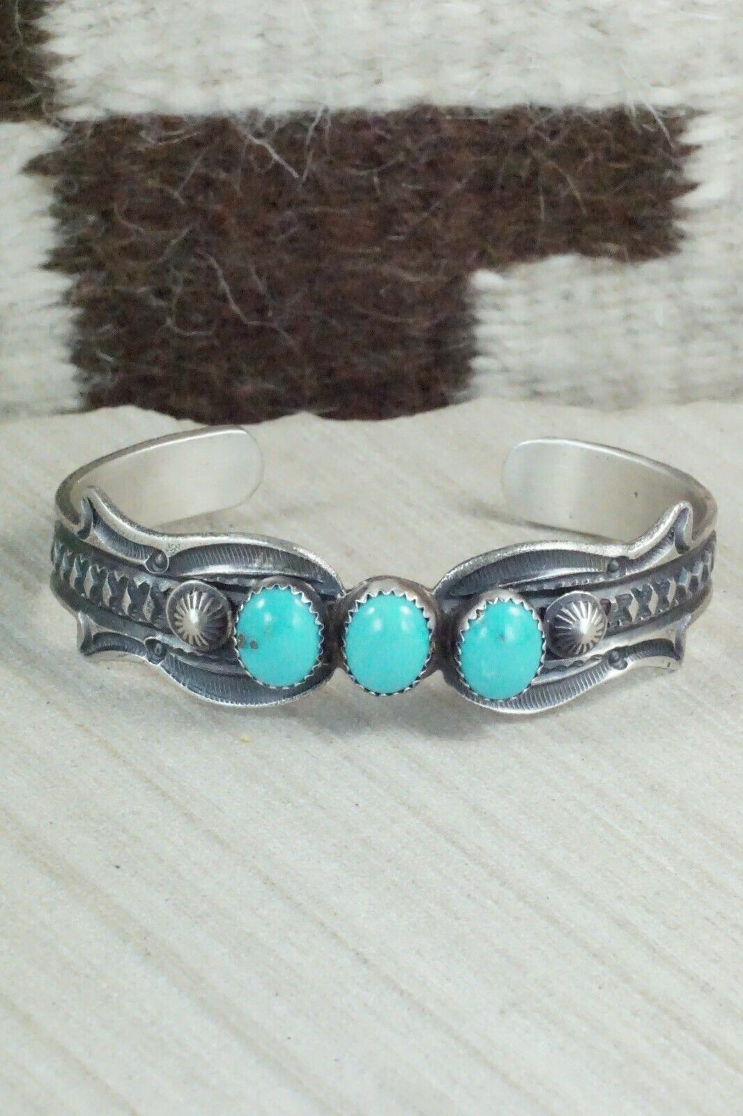 Turquoise and Sterling Silver Bracelet - Eva & Linberg Billah
