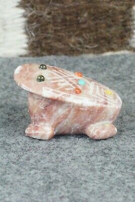 Frog Zuni Fetish Carving - Phyllis Panteah