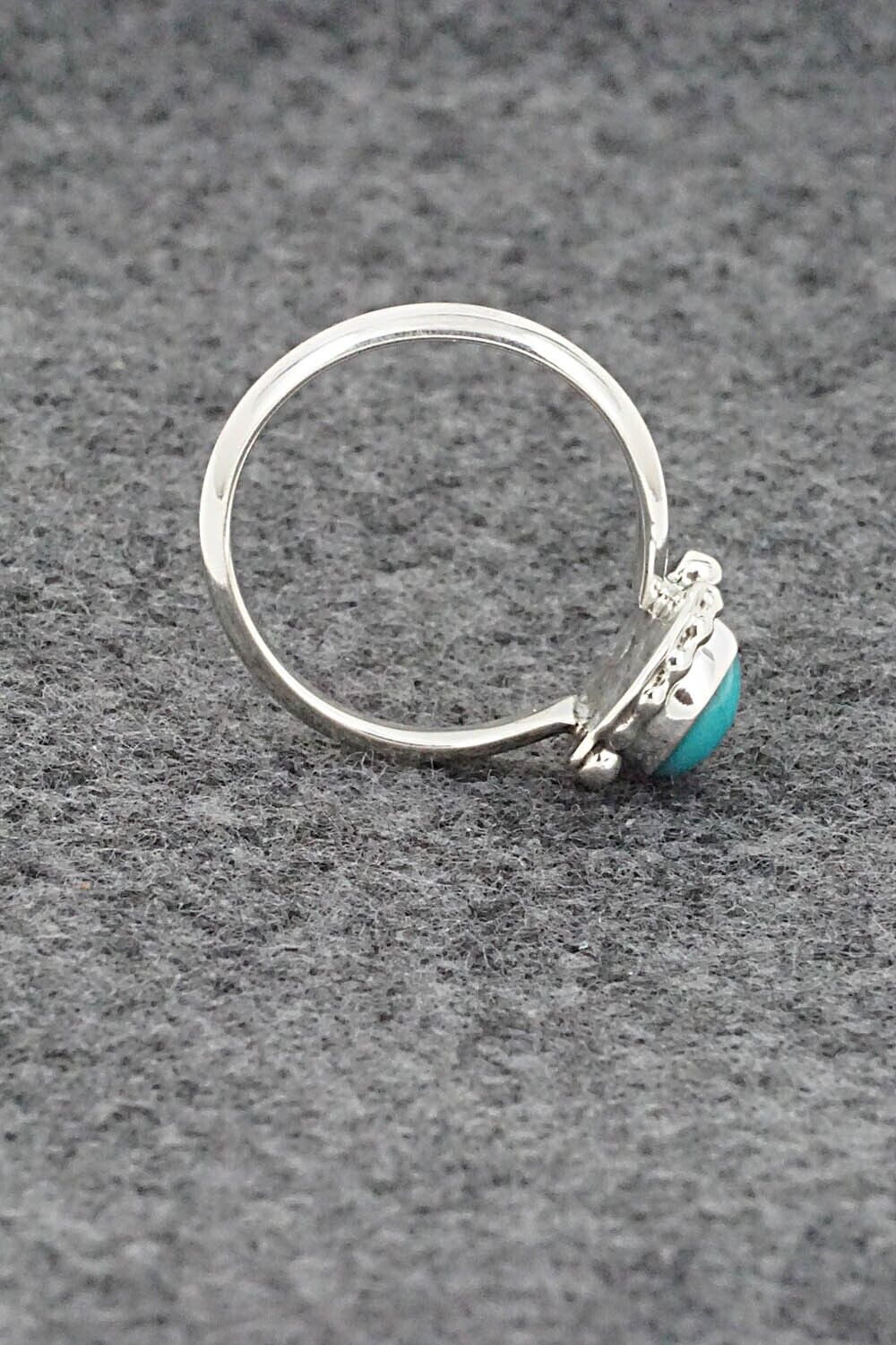 Turquoise & Sterling Silver Ring - William Begay - Size 6.75