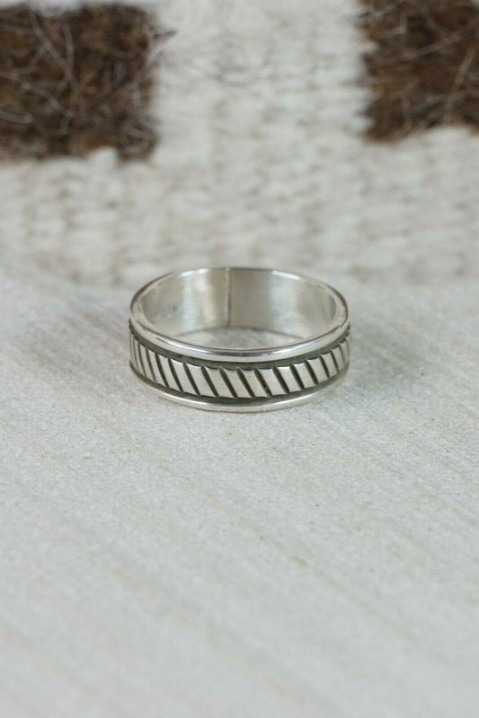 Navajo Sterling Silver Ring - Bruce Morgan - Size 5 - High Lonesome Trading