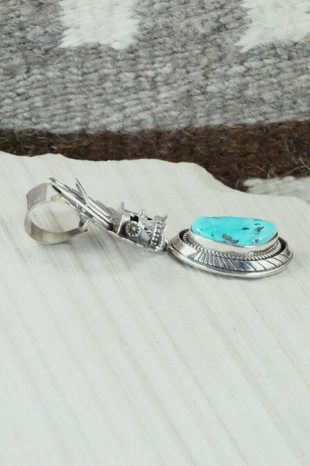 Turquoise & Sterling Silver Pendant - Rita Lee