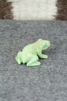 Frog Zuni Fetish Carving - Lance Cheama