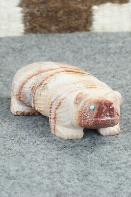 Badger Zuni Fetish Carving - Derrick Kaamasee