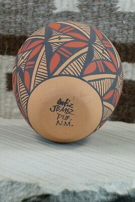 Jemez Pottery - Ortiz