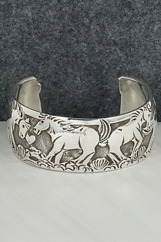 Sterling Silver Bracelet - Lloyd Becenti