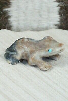 Frog Zuni Fetish Carving - Dana Malani