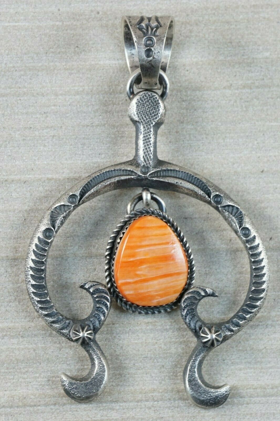 Navajo Spiny Oyster and Sterling Silver Pendant - Eva & Linberg Billah - High Lonesome Trading
