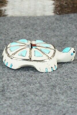 Turtle Zuni Fetish Carving - Russell Shack
