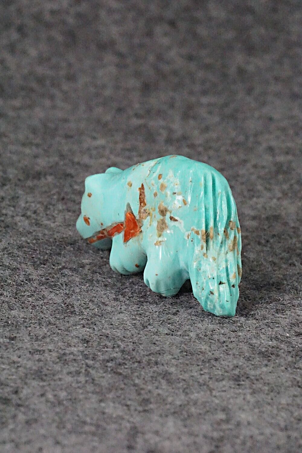Wolf Zuni Fetish Carving - Andres Quandelacy