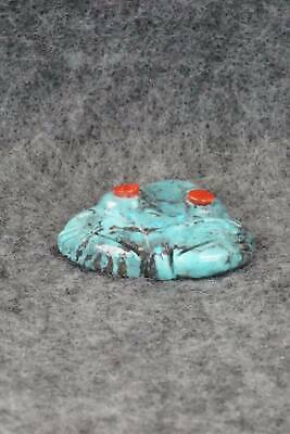 Frog Zuni Fetish Carving - Reynold Lunasee