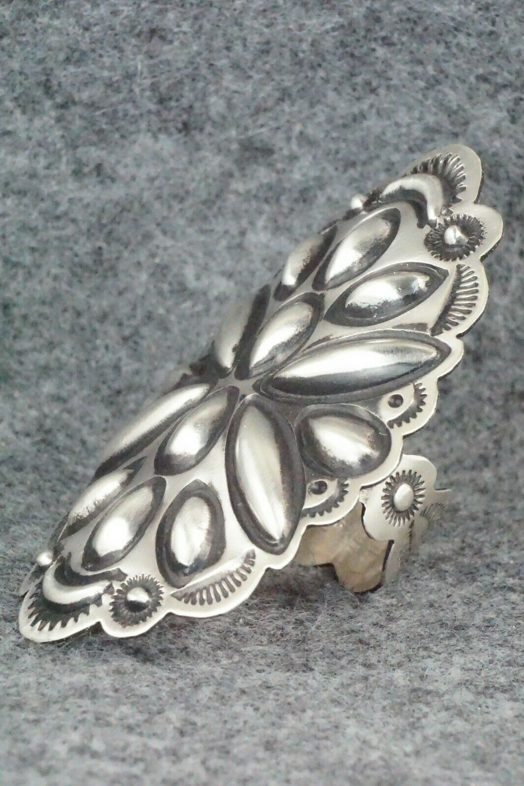Sterling Silver Ring - Leander Tahe - Size 9.5