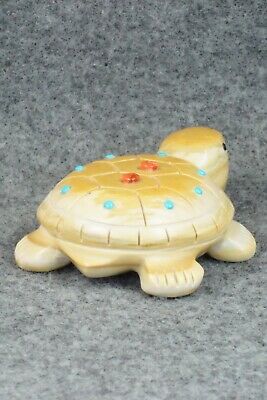Turtle Zuni Fetish Carving - Reynold Lunasee
