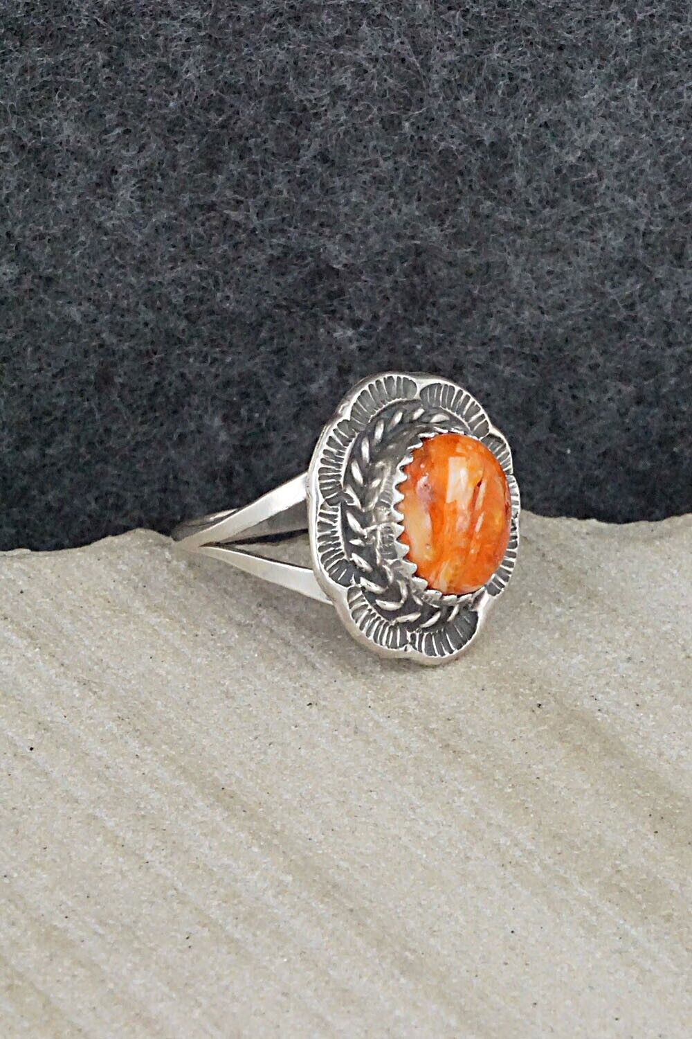 Spiny Oyster & Sterling Silver Ring - Freda Martinez - Size 8