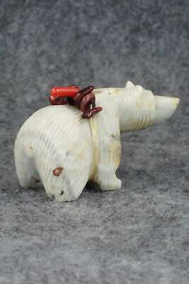 Bear Zuni Fetish Carving - Paulette Quam