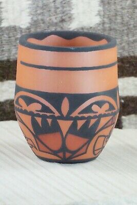 Zuni Pottery - K. Beyuka