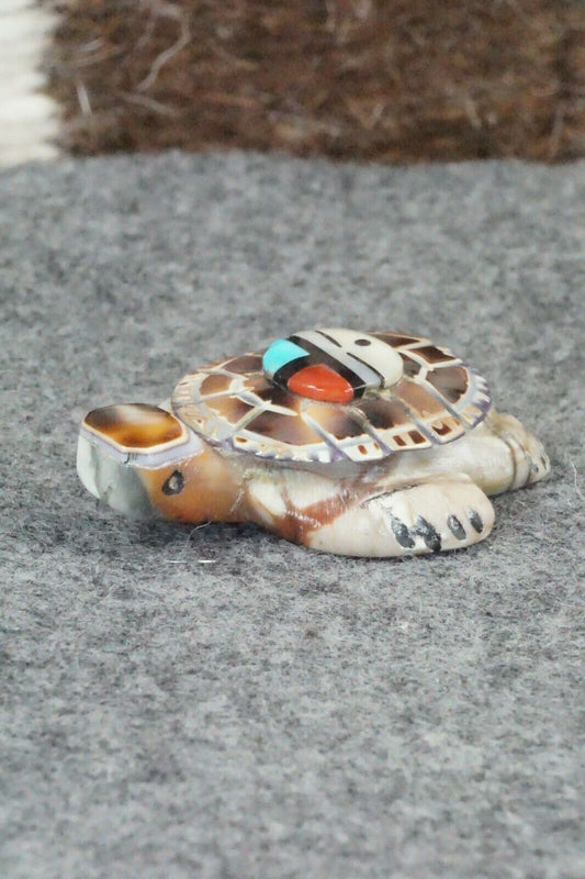 Turtle Zuni Fetish Carving - Darrin Boone