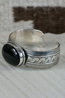 Navajo Onyx & Sterling Silver Bracelet - Raymond Delgarito - High Lonesome Trading