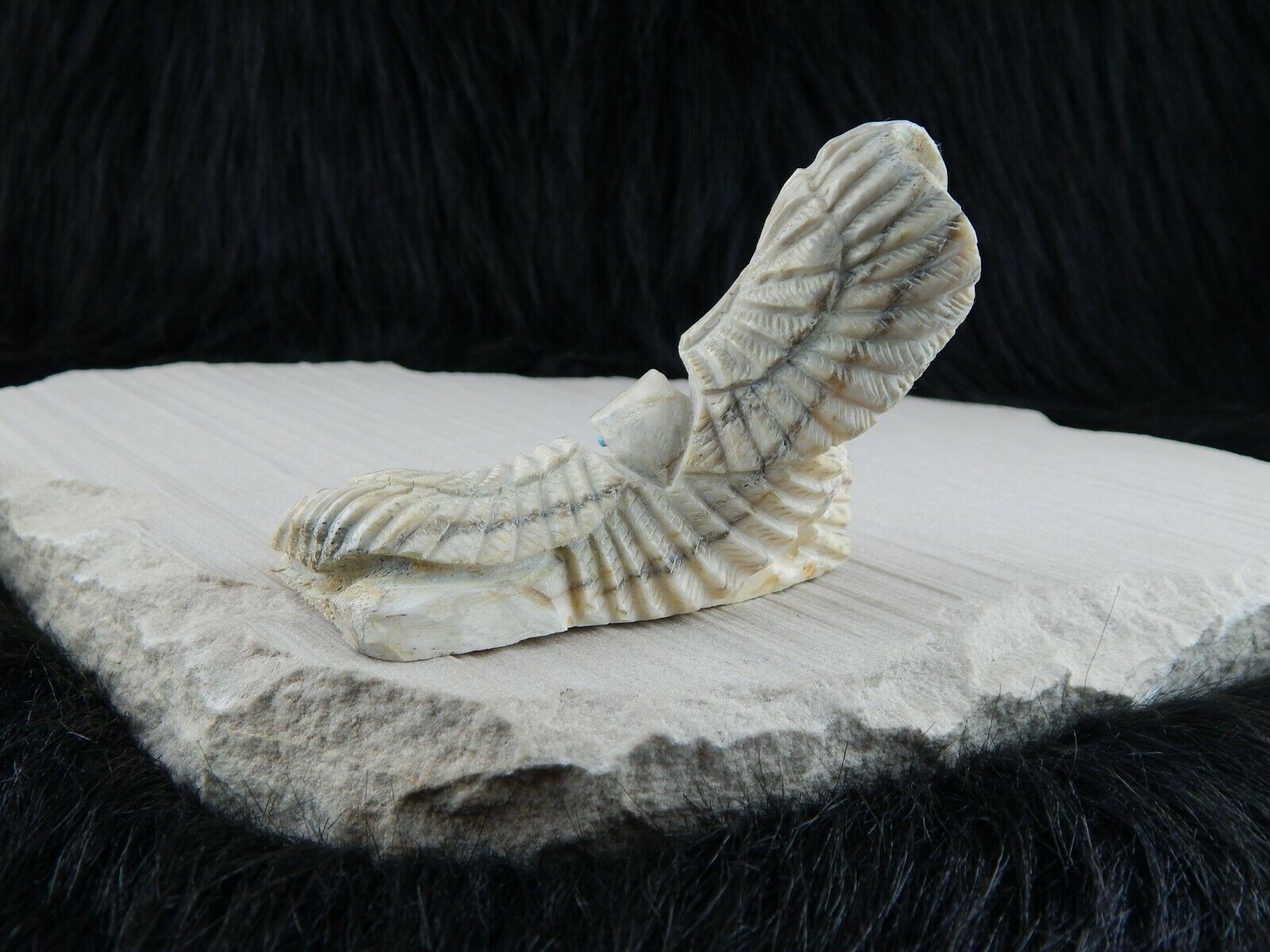 Eagle Zuni Fetish Carving - Jerrold Lahaleon - High Lonesome Trading