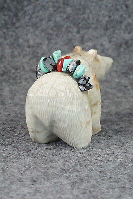 Bear Zuni Fetish Carving - Paulette Quam