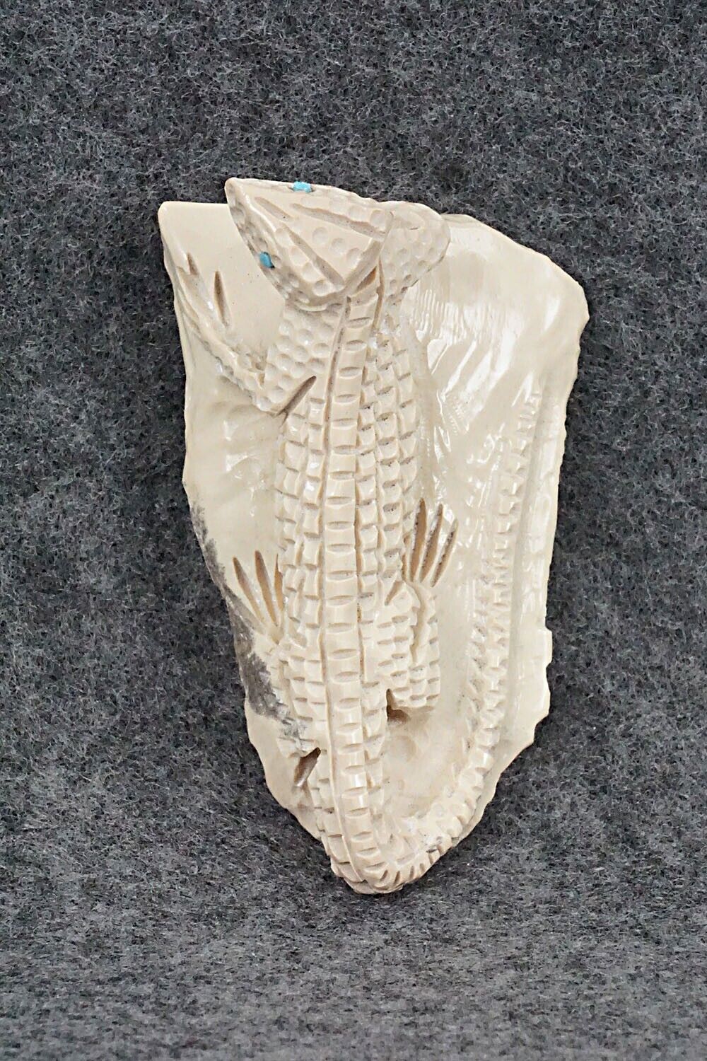 Lizard Zuni Fetish Carving - Jensen Charlie