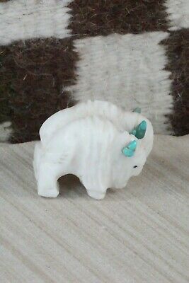 Buffalo Zuni Fetish Carving - Kevin Quam