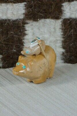 Bear Zuni Fetish Carving - Delvin Leekya - High Lonesome Trading