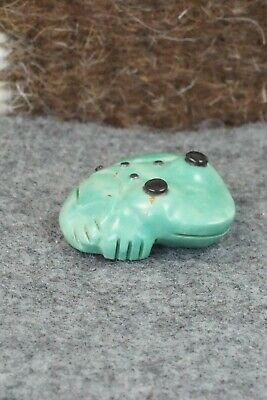 Frog Zuni Fetish Carving - Reynold Lunasee