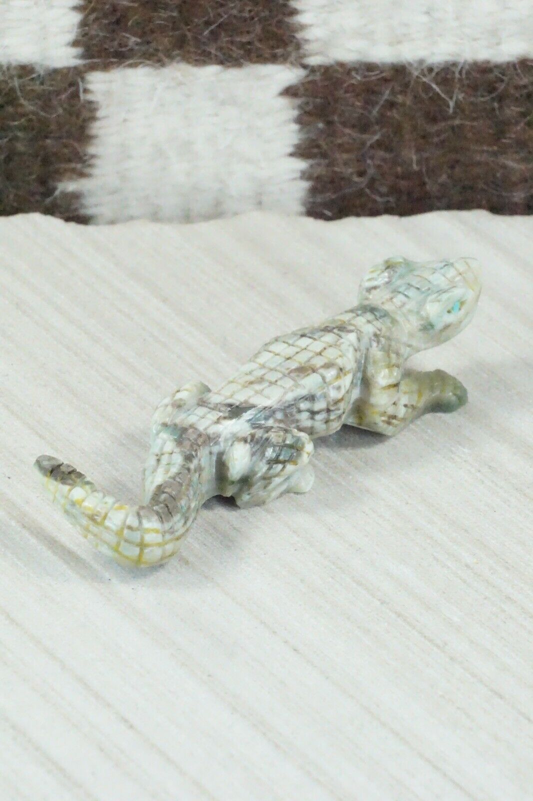 Lizard Zuni Fetish Carving - Tony Mackel