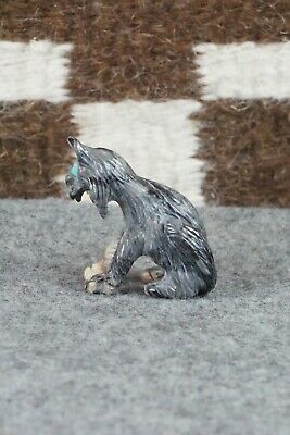 Bobcat Zuni Fetish Carving - Bernard Laiwakete