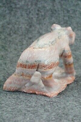 Wolf Zuni Fetish Carving - Derrick Kaamasee