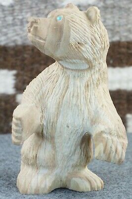 Bear Zuni Fetish Carving - Albert Eustace