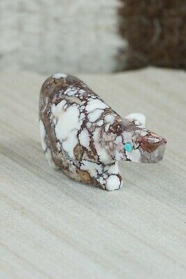 Bear Zuni Fetish Carving - Ronnie Lunasee