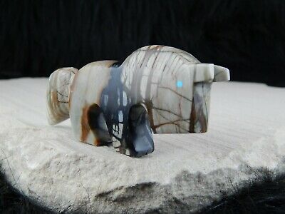 Horse Zuni Fetish Carving - Kenric Laiwakete